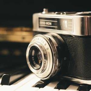 888บอล: การพัฒนาการเล่นเกม 'สล็อต ท รู วอ เลท'